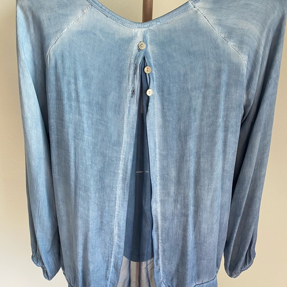 Grey‎ Violet Chambray Blue Top - Picture 2 of 5